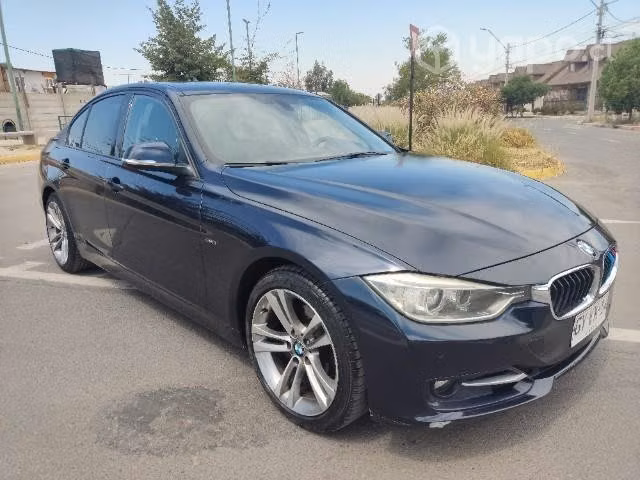 Permuto bmw 320i por camioneta 4x4