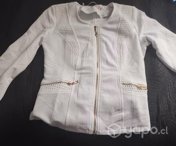 Vendo ropa en exelente estado