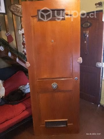 Puerta de casa