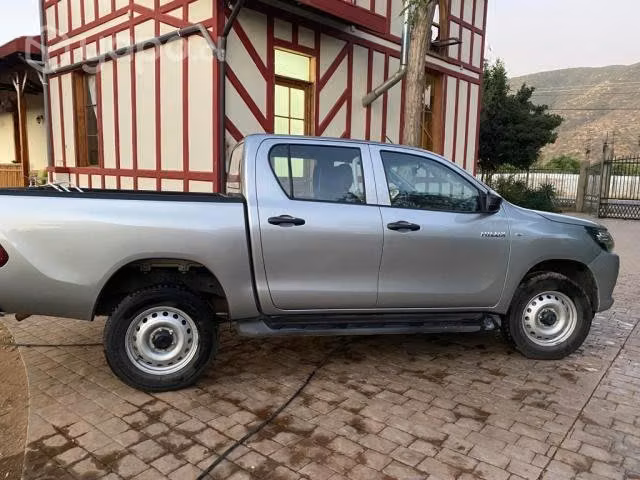 Toyota hilux 2021