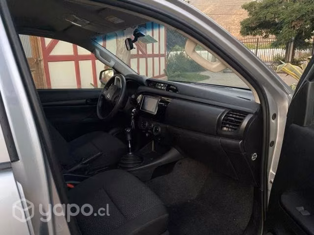 Toyota hilux 2021