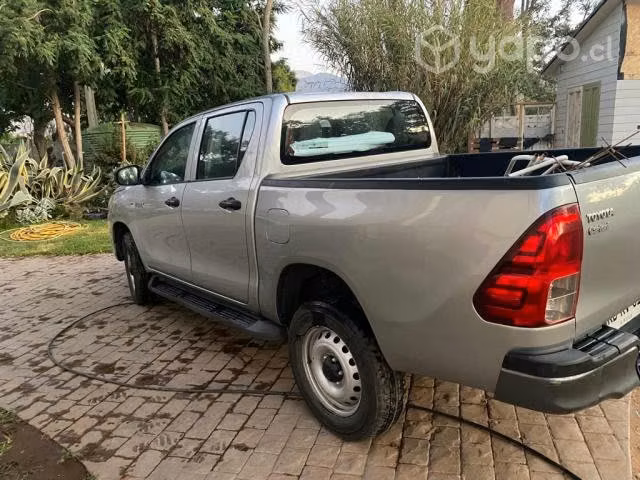 Toyota hilux 2021