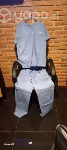 Trajes clinicos