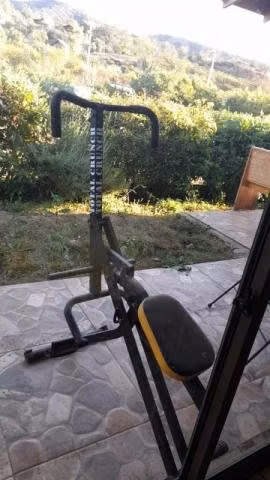 Maquina de ejercicios total crunch