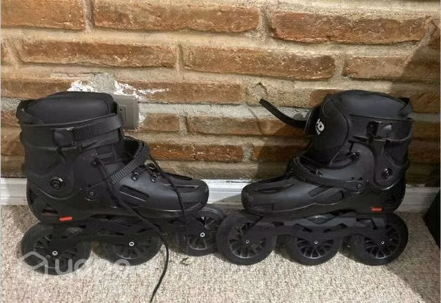 Patines negros 3 ruedas HD
