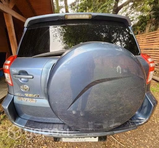 Toyota rav4 2011