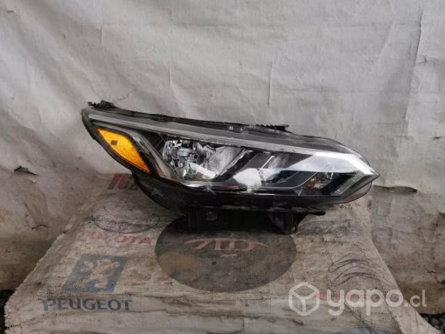 Foco óptico nissan sentra 21-22 original