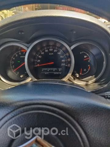 Suzuki grand vitara 2011