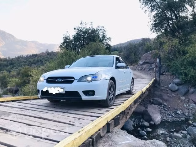 Vendo Subaru Legacy