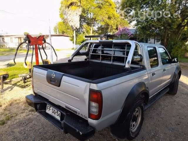 Nissan Terra 2,5 2013 - Imagen 4