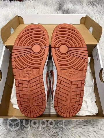 Zapatilla Jordan 1 low