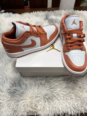 Zapatilla Jordan 1 low