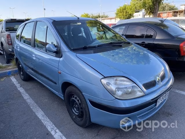 Renault scenic