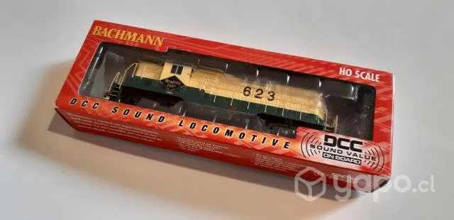 Locomotora Bachmann GP9 HO con sonido