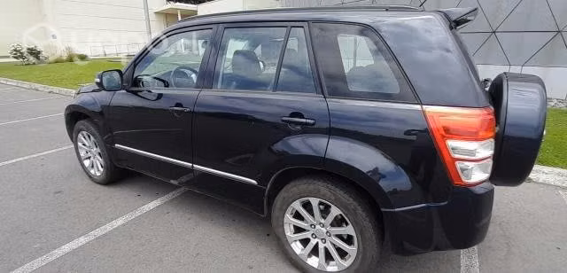 Suzuki grand nomade 2013