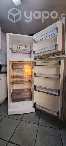 Refrigerador 300 L GoldStar (LG)