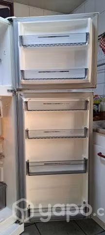 Refrigerador 300 L GoldStar (LG)
