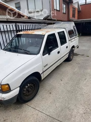 Chevrolet LUV