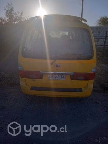 Vendo Kia Besta en muy buen estado