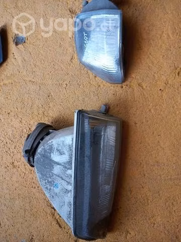 Peugeot 106 optico derecho foco punta intermitente