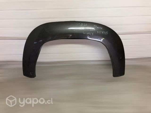 Moldura de rueda delant lh mitsubishi montero spor