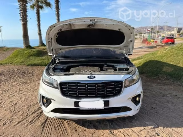 Kia motors carnival 2019
