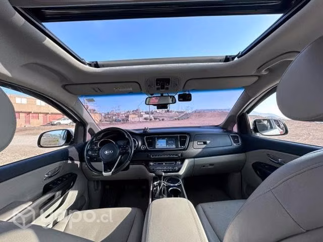 Kia motors carnival 2019