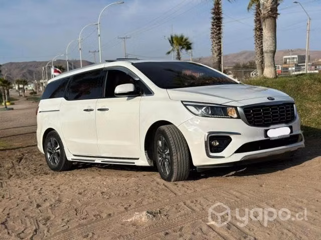 Kia motors carnival 2019