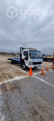 Camión grúa Mitsubishi canter año 2008