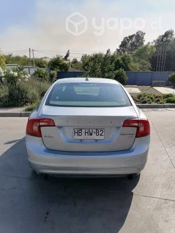 Volvo s60 t4 1.6 full aut. año 2015