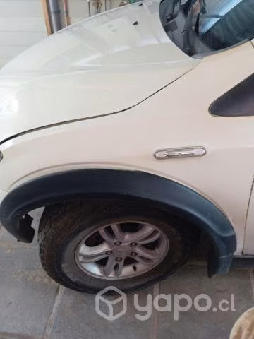 Vendo camioneta Ssangyong ACTION SPORT