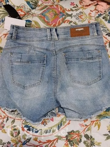 Short mujer