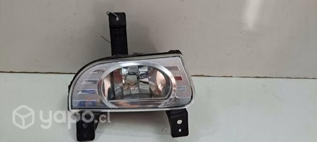 Neblinero mahindra pick up