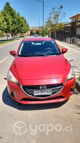 Vende Mazda 2 impecable