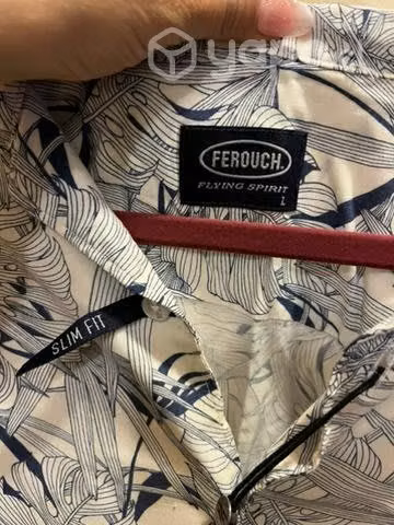 Guayabera nueva, talla L marca Ferouch