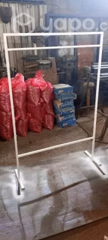 Se vende perchero recien fabricado