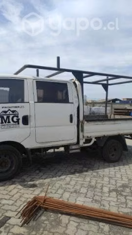Camión 3/4 kia frontier