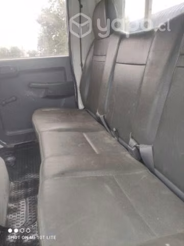 Camión 3/4 kia frontier