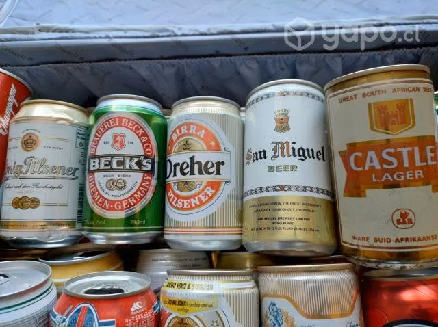 Colección de latas de cerveza