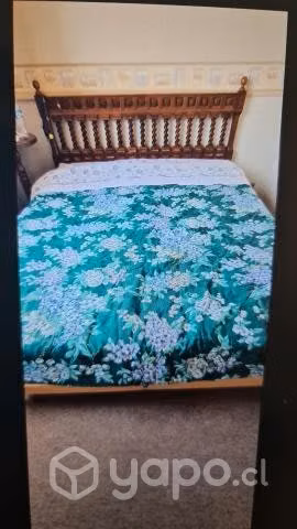 Cama dos plazas con veladores