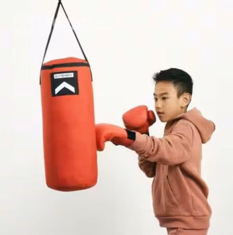 Saco boxeo 5kg + guantes niño