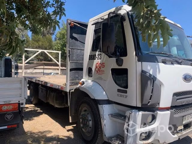 Camion ford cargo 1317, año 2012