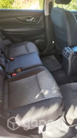 Nissan x-trail advance 2.5 at. 2018