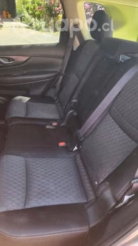 Nissan x-trail advance 2.5 at. 2018