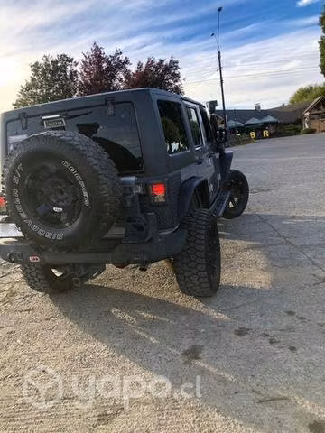 Jeep wrangler unlimited sahara