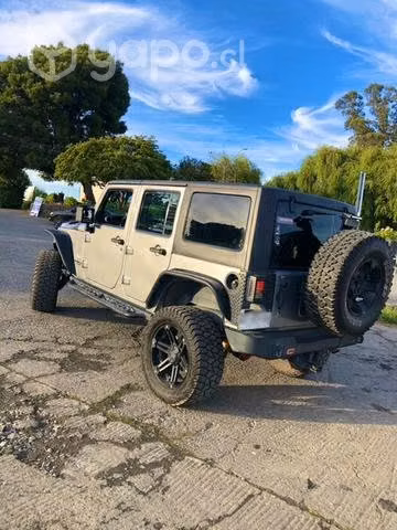 Jeep wrangler unlimited sahara