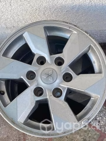 Llanta Mitsubihsi aro 16. - Imagen 2