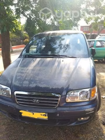Hyundai trajet 2001