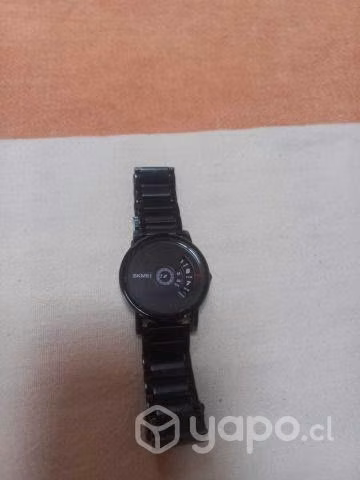 Reloj analogo skmei