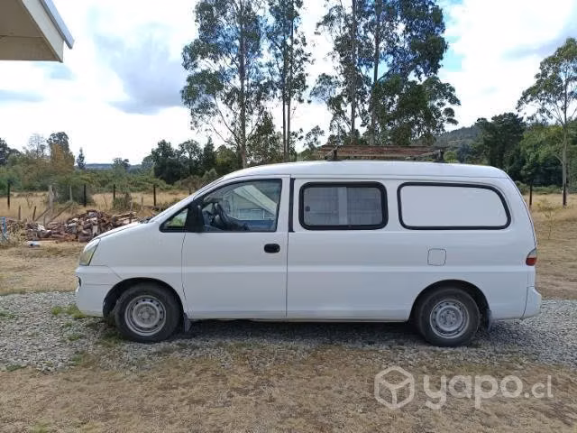 Hyundai H1 año 2005 de carga